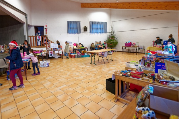 Un marché de Noël perturbé, mais réussi ! Un marché de Noël perturbé, mais réussi !