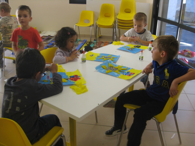 En pleine création de leur fleur En pleine création de leur fleur