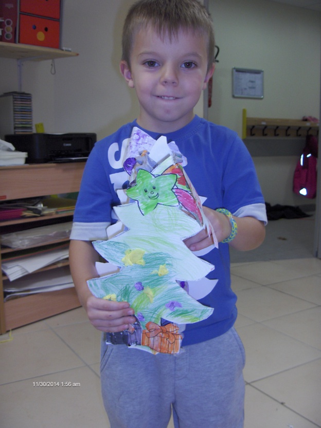 Activités "arts plastiques" le 28 Novembre 2014 Activités "arts plastiques" le 28 Novembre 2014