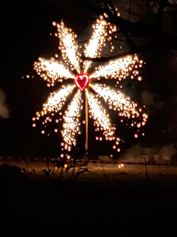 Feu d'artifice à Bréau-Mars Feu d'artifice à Bréau-Mars