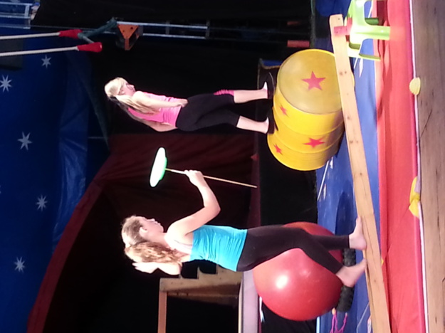 Spectacle de Cirque à Aumessas Spectacle de Cirque à Aumessas