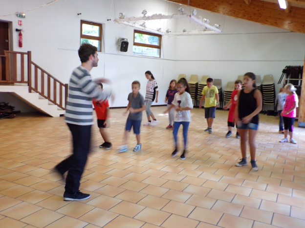 Les activités périscolaires en images, ça continue !!!! Les activités périscolaires en images, ça continue !!!!