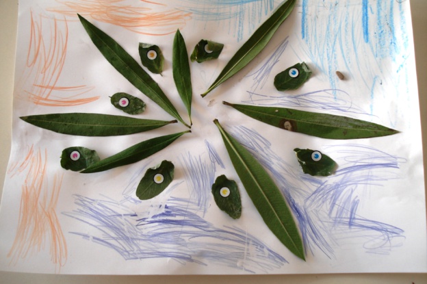 Expédition des oeuvres des GS pour le concours "Youpi"  Expédition des oeuvres des GS pour le concours "Youpi"