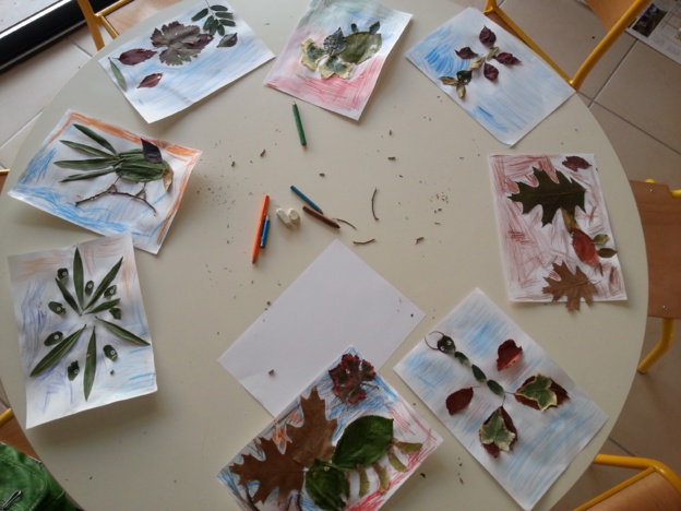 Expédition des oeuvres des GS pour le concours "Youpi"  Expédition des oeuvres des GS pour le concours "Youpi"