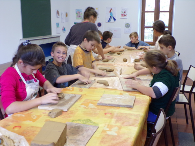 Quelques nouvelles photos et vidéos des activités périscolaires Quelques nouvelles photos et vidéos des activités périscolaires