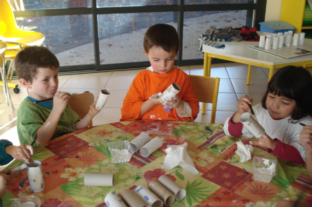 Atelier créatif avec Danièle : "le calendrier de l'avent" Atelier créatif avec Danièle : "le calendrier de l'avent"
