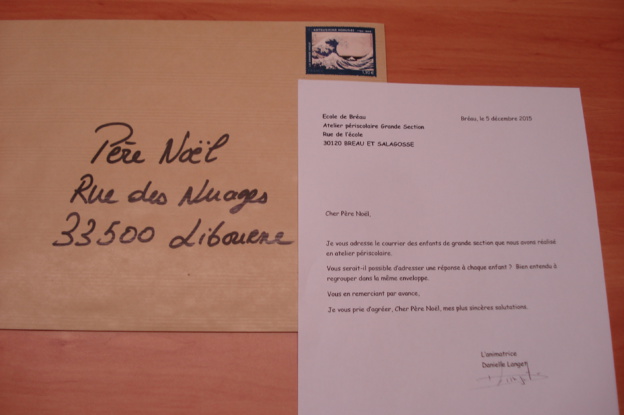 Activités périscolaires : "la lettre au Père-Noël" avec Danièle Activités périscolaires : "la lettre au Père-Noël" avec Danièle