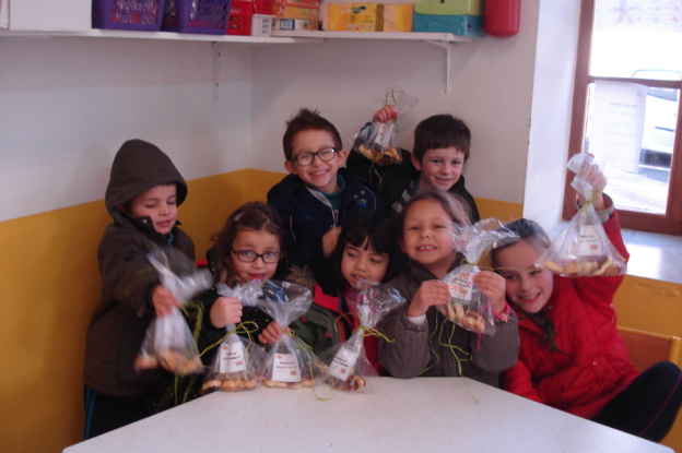 Côté cuisine avec Danièle c'est la recette des "palmiers au sucre et nutella" Côté cuisine avec Danièle c'est la recette des "palmiers au sucre et nutella"