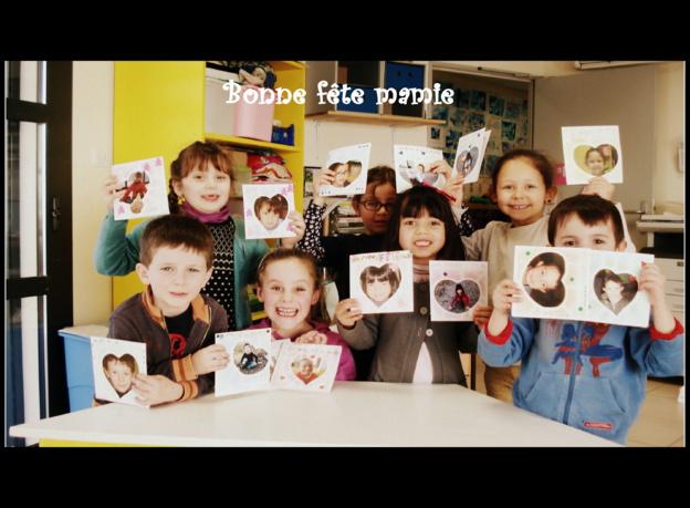 Atelier "Fête des grands-mères" Atelier "Fête des grands-mères"