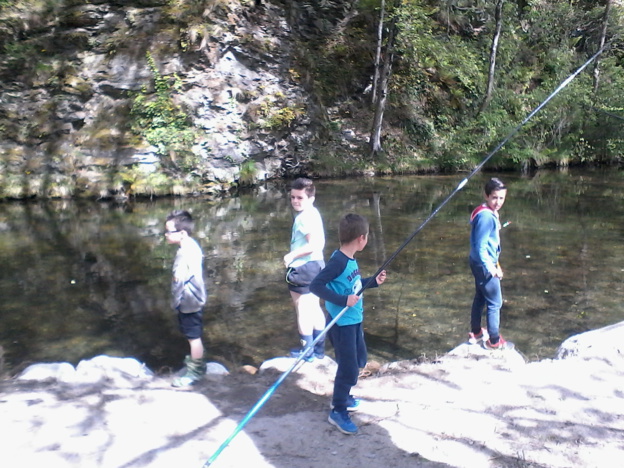 Atelier "pêche" mardi 10 mai 2016 en salle Atelier "pêche" mardi 10 mai 2016 en salle