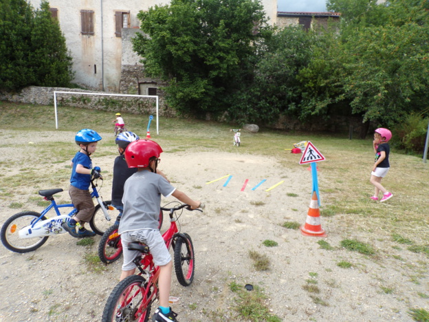 Sécurité routière avec Danièle et son groupe de GS