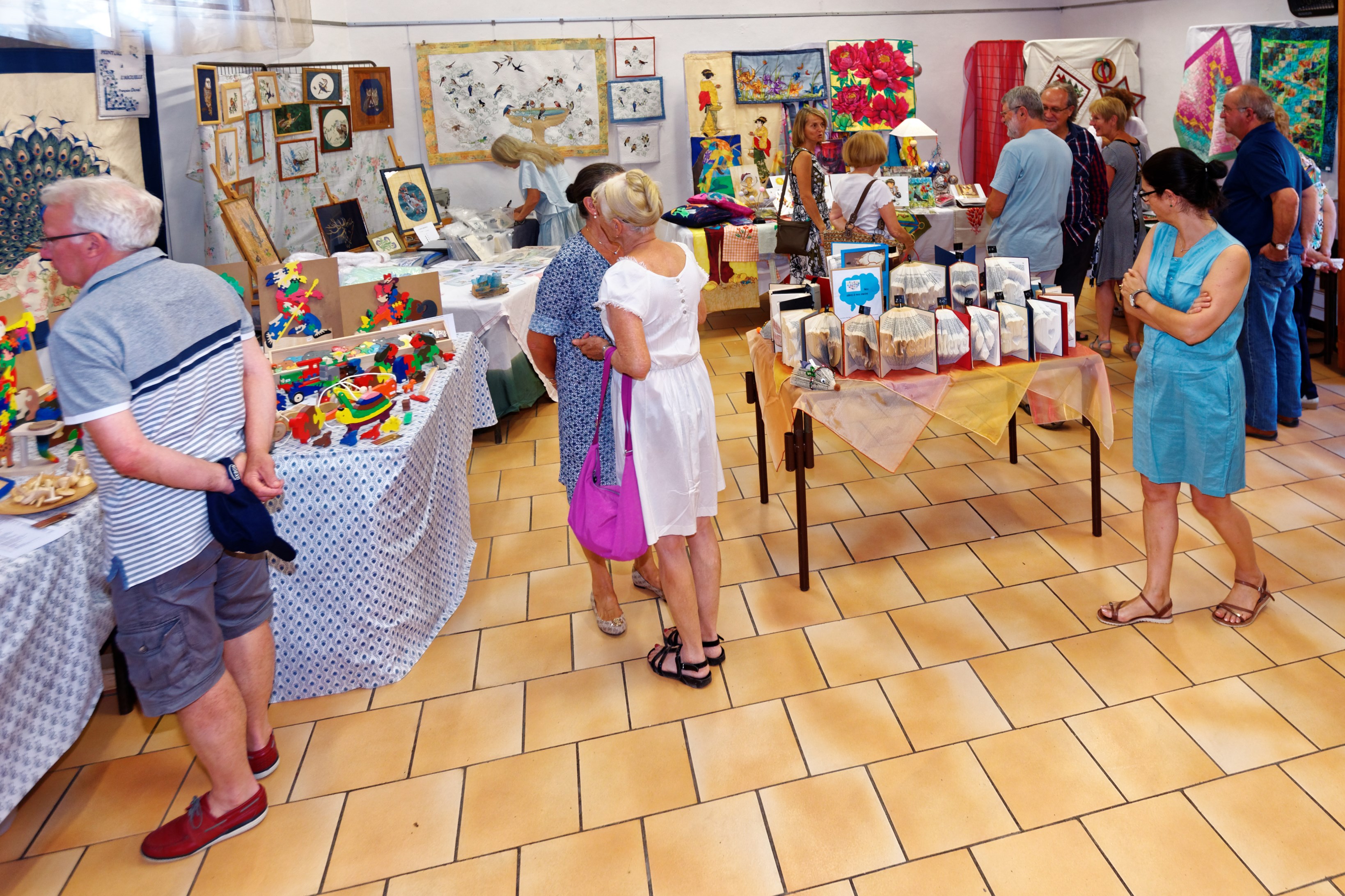 Vue de l'assistance lors de l'inauguration de l'exposition. Vue de l'assistance lors de l'inauguration de l'exposition.