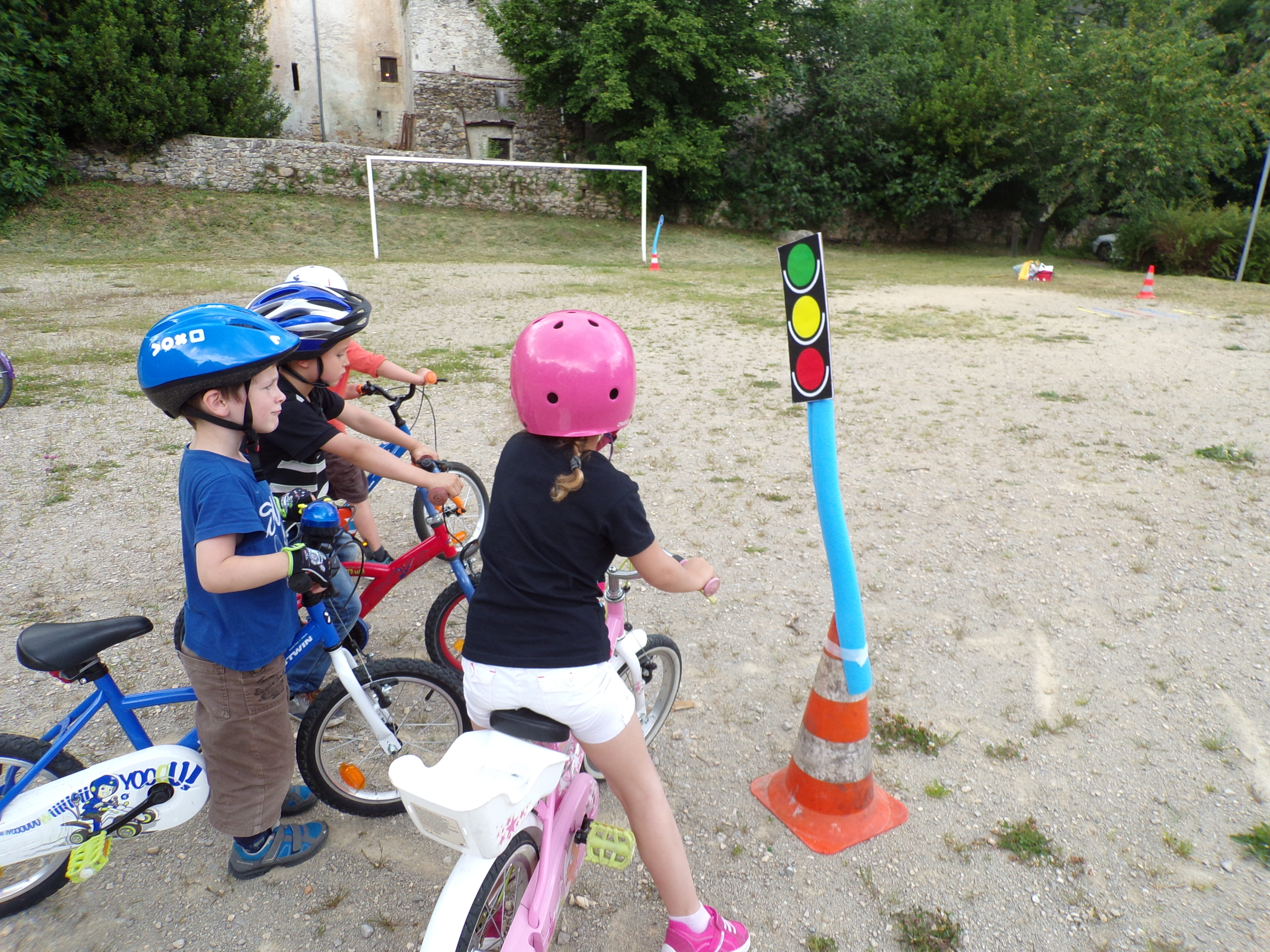 Sécurité routière avec Danièle et son groupe de GS